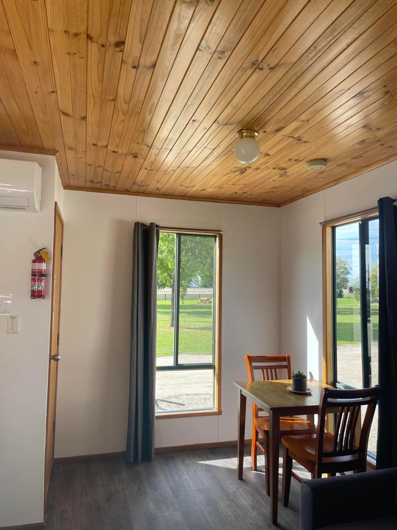 Kerang Holiday Park Exterior photo
