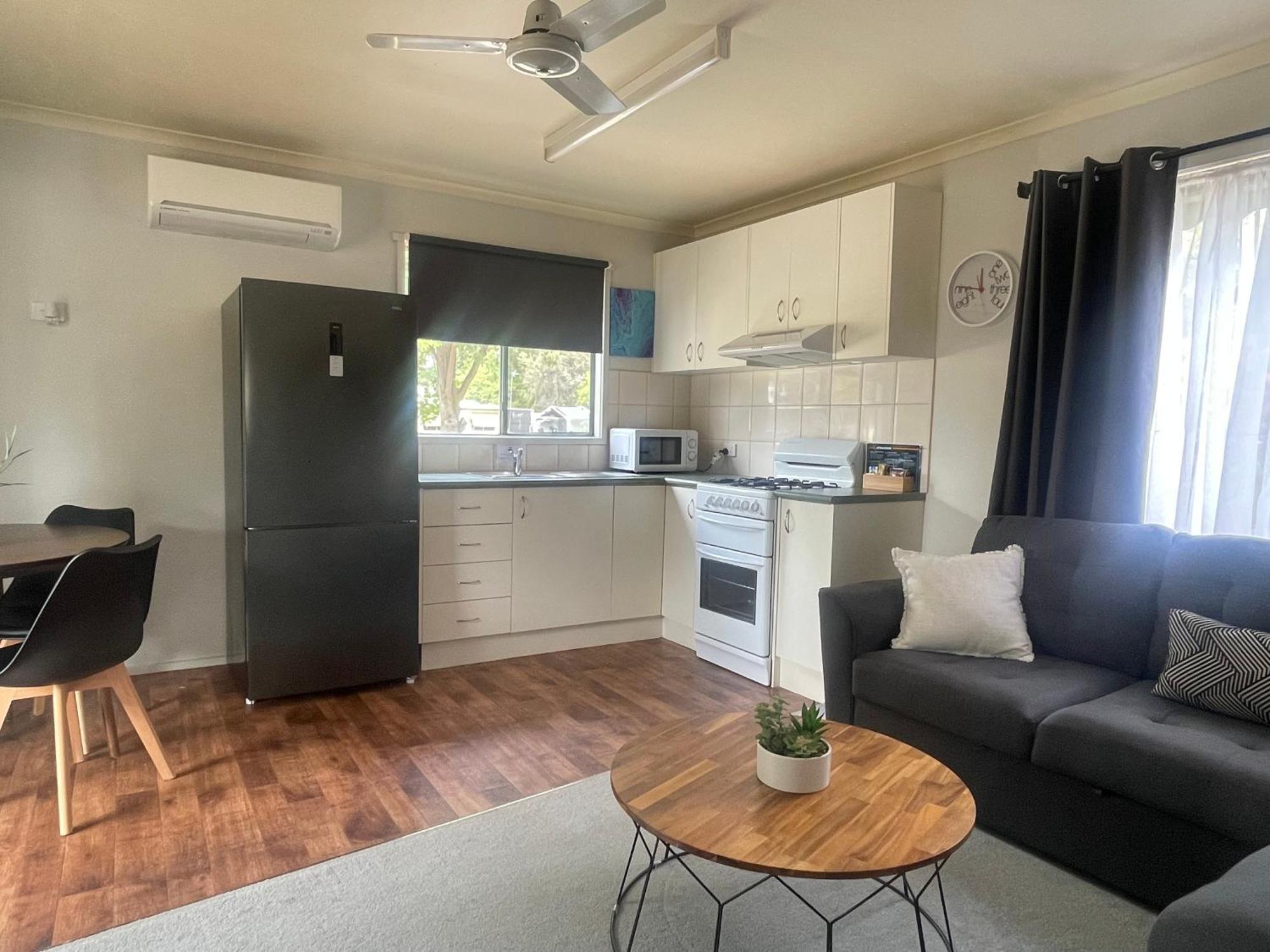 Kerang Holiday Park Exterior photo